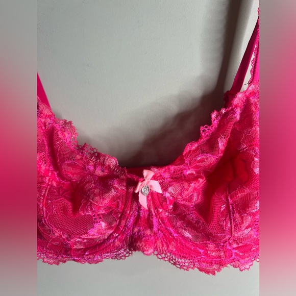 Victoria’s Secret body by Victoria unlined Demi 34DDD hot pink - Picture 3 of 8
